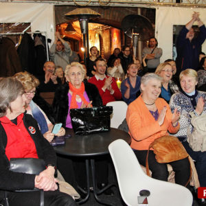 Jak widać na zdjęciu występ Teściowa śpiewa podobał się publiczności :)
